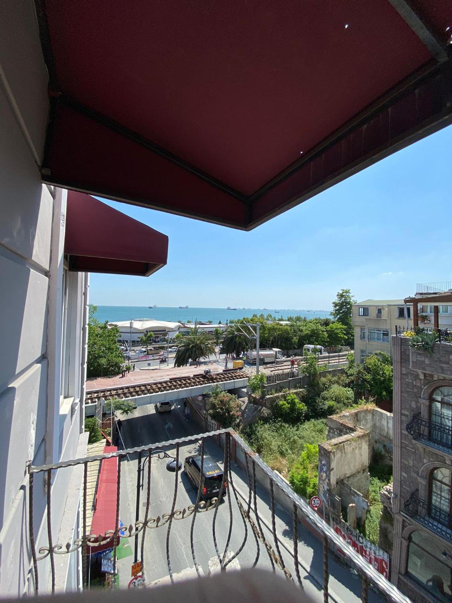 Golden Palace Sea View Istanbul Exterior photo