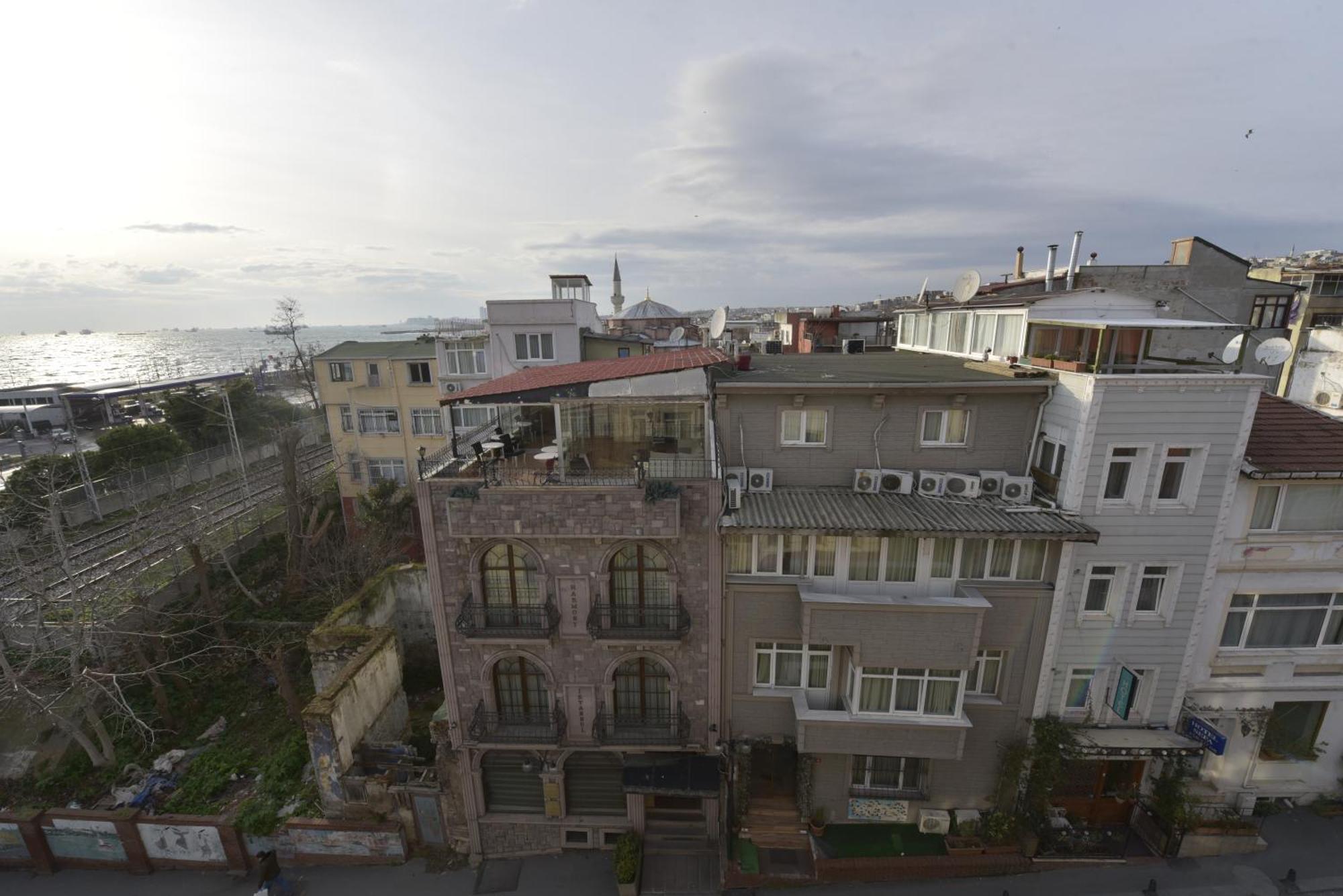 Golden Palace Sea View Istanbul Exterior photo